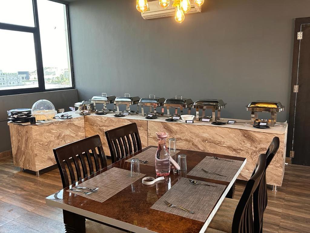 Spectra Hotel Bangalore Airport Devanahalli Εξωτερικό φωτογραφία